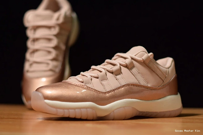 Jordan 11 Low Gold Air Rose AH7860-105 GS 0611